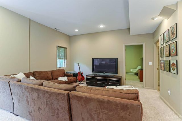 5748 Golf Crest Drive, West Chester, OH 45069
