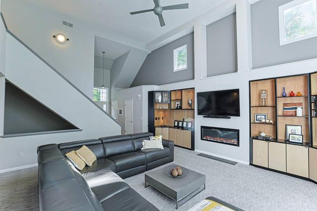 5748 Golf Crest Drive, West Chester, OH 45069