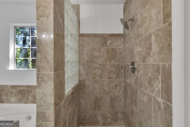 2559 Raindrop Court, Decatur, GA 30034