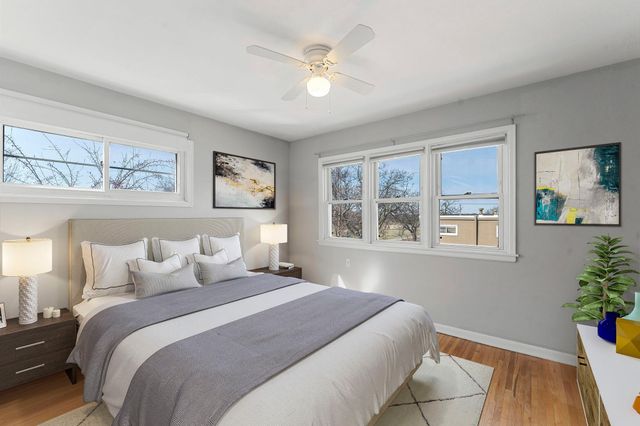 2043 Montreal Avenue, Saint Paul, MN 55116