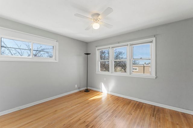 2043 Montreal Avenue, Saint Paul, MN 55116