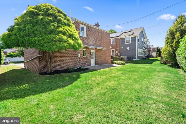 559 WILLOWBROOK RD, Havertown, PA 19083