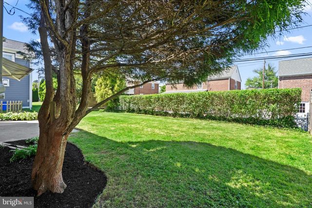 559 WILLOWBROOK RD, Havertown, PA 19083