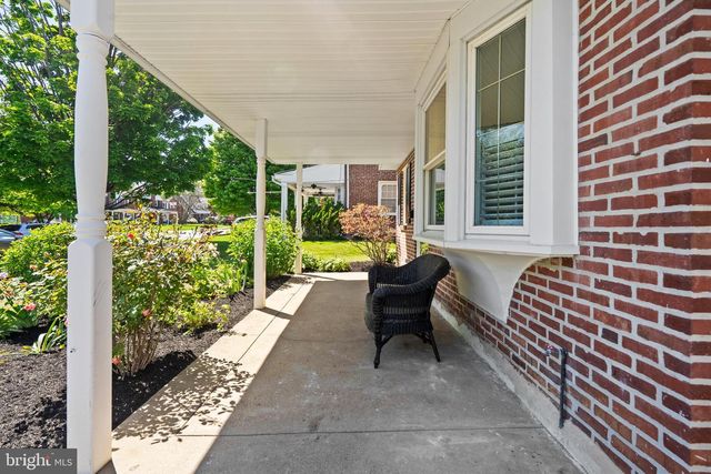 559 WILLOWBROOK RD, Havertown, PA 19083