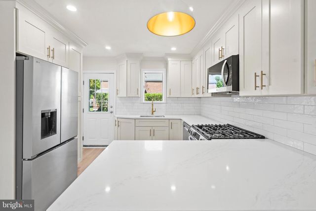 559 WILLOWBROOK RD, Havertown, PA 19083