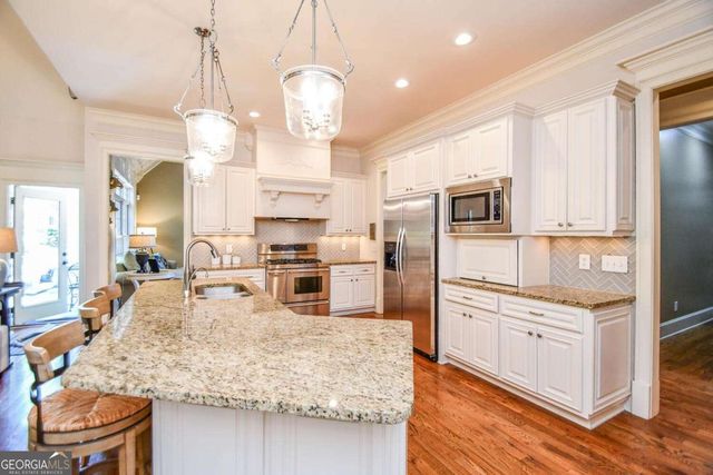 3036 Hickory Hills Drive, Gainesville, GA 30506