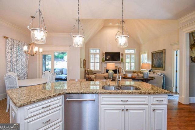 3036 Hickory Hills Drive, Gainesville, GA 30506