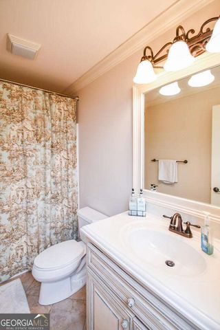3036 Hickory Hills Drive, Gainesville, GA 30506