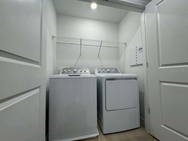 7629 WATERSCAPE DRIVE, Groveland, FL 34736