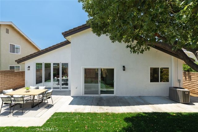5941 E Camino Correr, Anaheim Hills, CA 92807