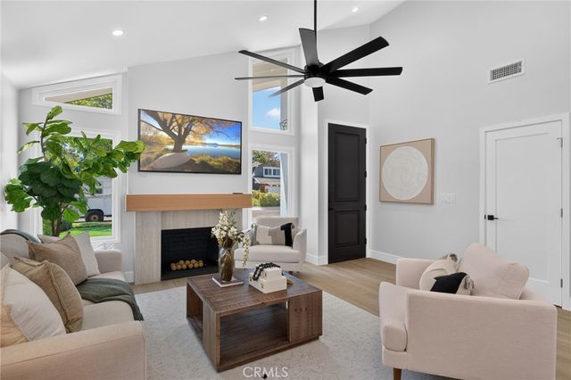 5941 E Camino Correr, Anaheim Hills, CA 92807