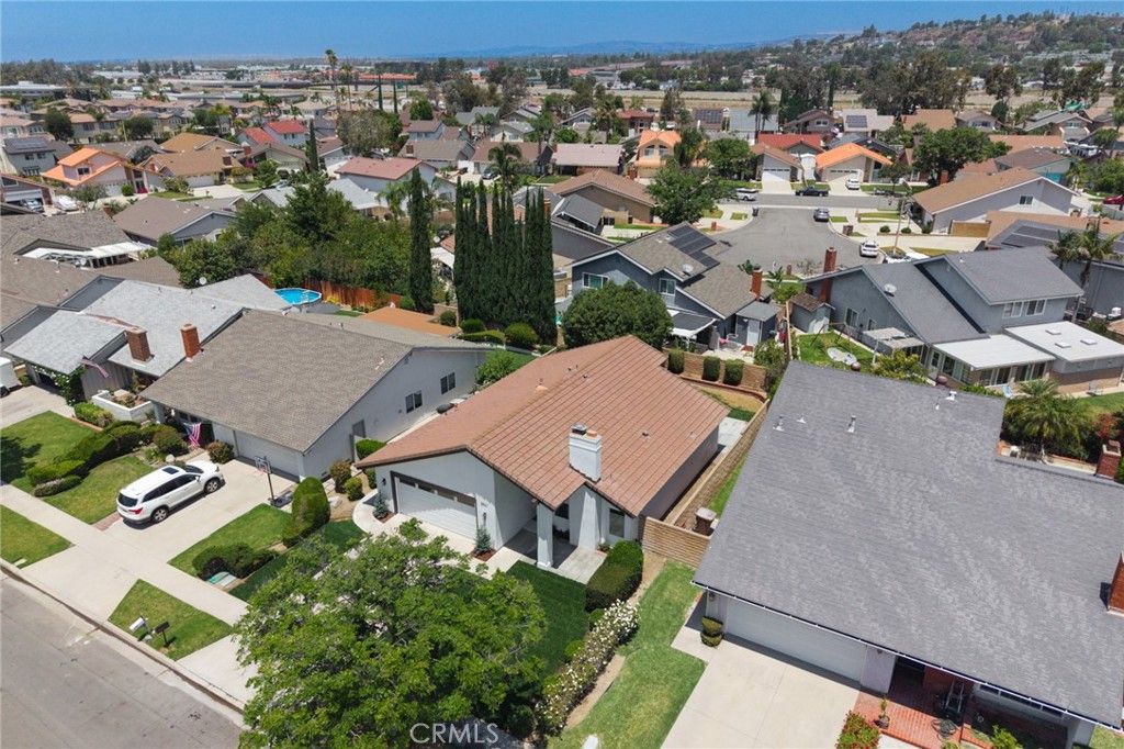 Image 48 of property listing at 5941 E Camino Correr, Anaheim Hills, CA 92807
