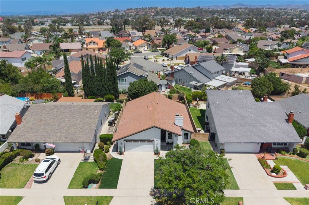 Image 49 of property listing at 5941 E Camino Correr, Anaheim Hills, CA 92807