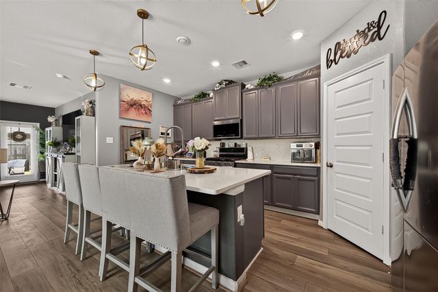 919 Modesto Drive, Rosharon, TX 77583