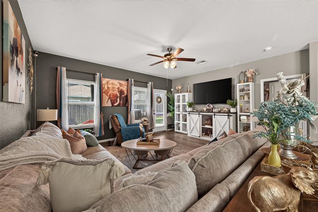 919 Modesto Drive, Rosharon, TX 77583