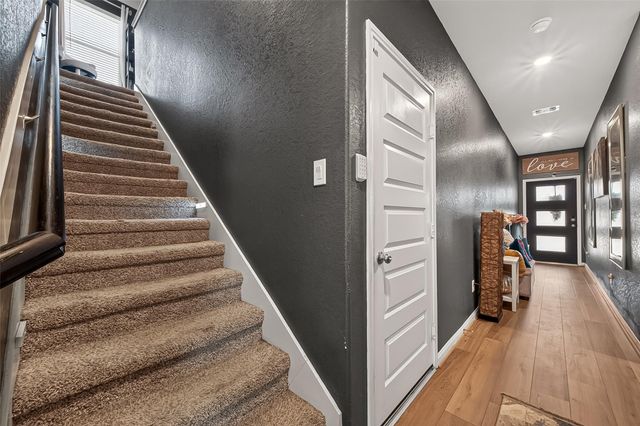 919 Modesto Drive, Rosharon, TX 77583