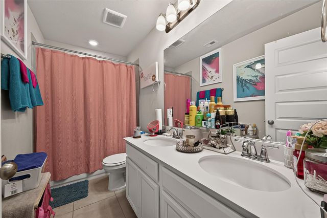 919 Modesto Drive, Rosharon, TX 77583