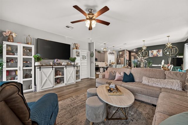 919 Modesto Drive, Rosharon, TX 77583