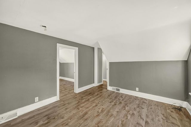 10 6th Avenue SE, Rochester, MN 55904