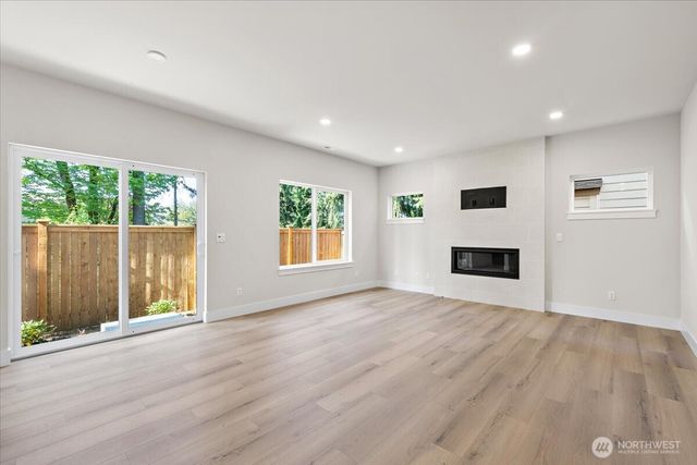 17915 Sunset Road, Bothell, WA 98012
