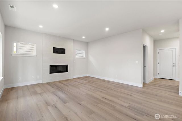 17915 Sunset Road, Bothell, WA 98012