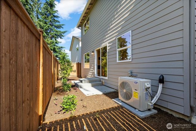 17915 Sunset Road, Bothell, WA 98012