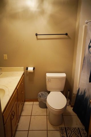 2300 Bear Creek Rd, Vanleer, TN 37181