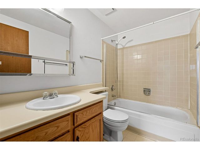 15147 E Wesley Ave, Aurora, CO 80014