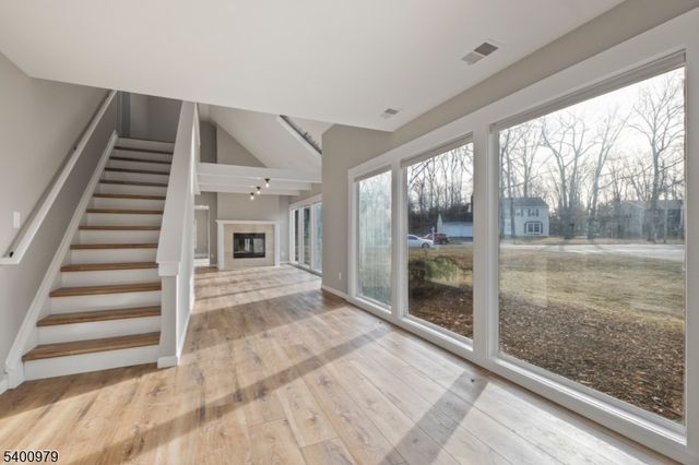 35 Crown Rd, Franklin Twp., NJ 08873