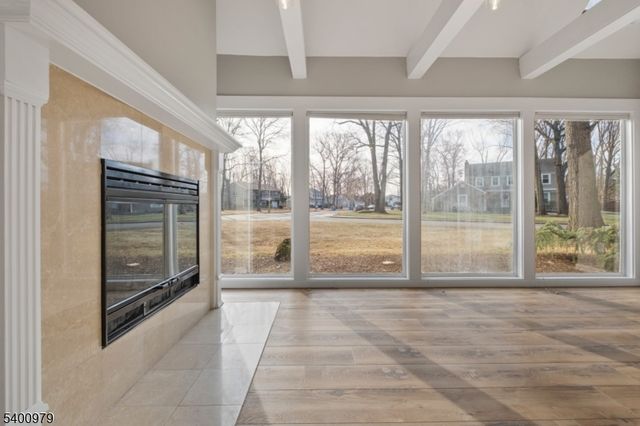 35 Crown Rd, Franklin Twp., NJ 08873