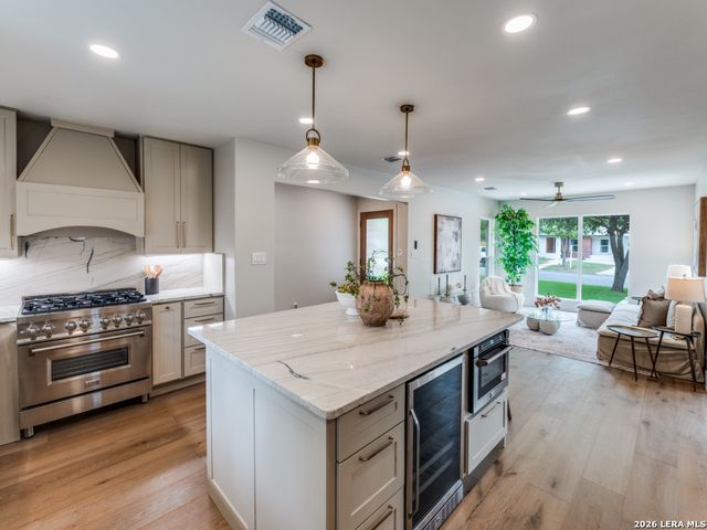 535 Brightwood Pl, San Antonio, TX 78209