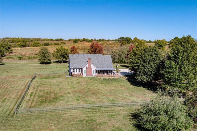 1205 E 203rd Street, Belton, MO 64012