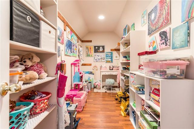 1205 E 203rd Street, Belton, MO 64012