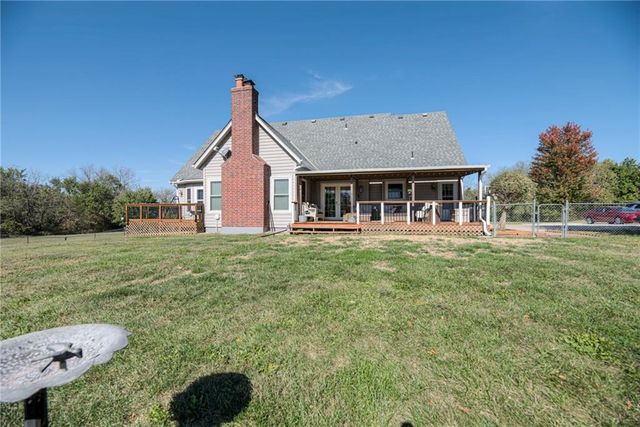 1205 E 203rd Street, Belton, MO 64012