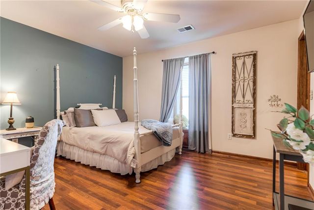 1205 E 203rd Street, Belton, MO 64012