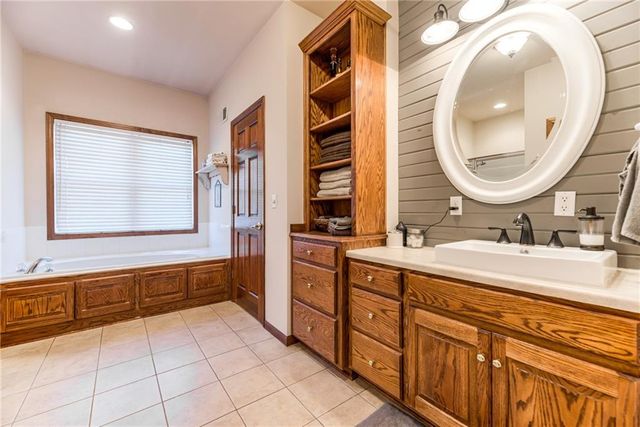 1205 E 203rd Street, Belton, MO 64012