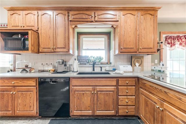 1205 E 203rd Street, Belton, MO 64012