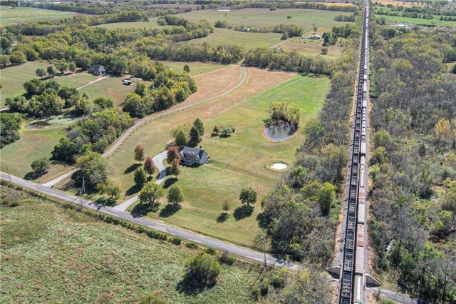 1205 E 203rd Street, Belton, MO 64012