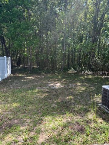 475 Gardners Ln, Bluffton, SC 29910