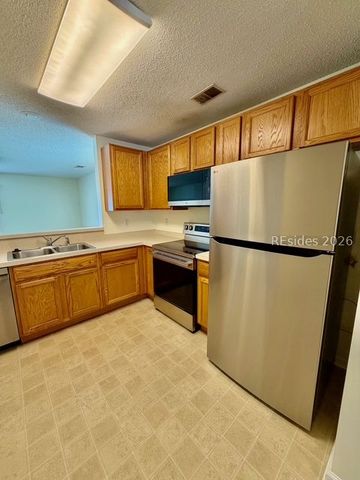 475 Gardners Ln, Bluffton, SC 29910