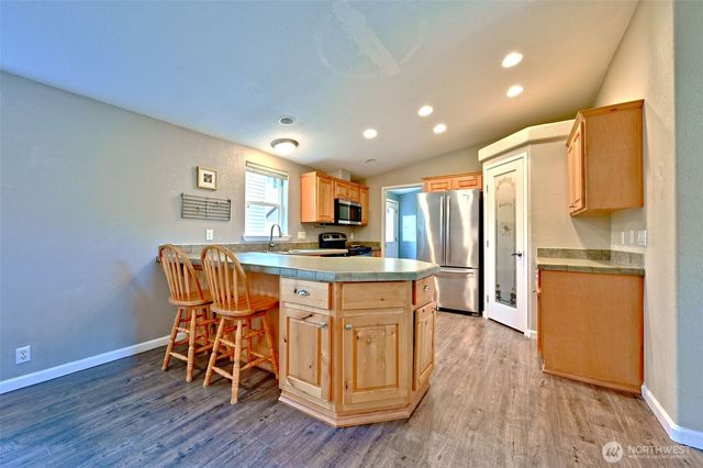11598 Alpine Drive SW, Port Orchard, WA 98367