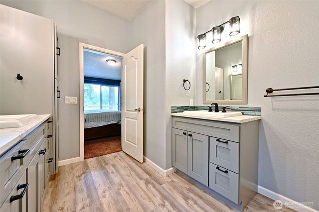 11598 Alpine Drive SW, Port Orchard, WA 98367