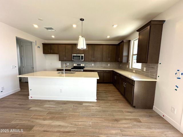 745 W Sparrow Drive, Queen Creek, AZ 85140