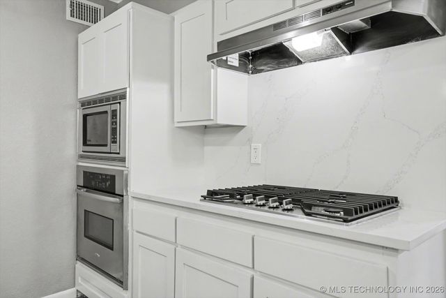 6759 E 26th Court, Tulsa, OK 74129