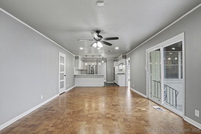 6759 E 26th Court, Tulsa, OK 74129