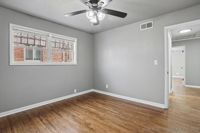 6759 E 26th Court, Tulsa, OK 74129