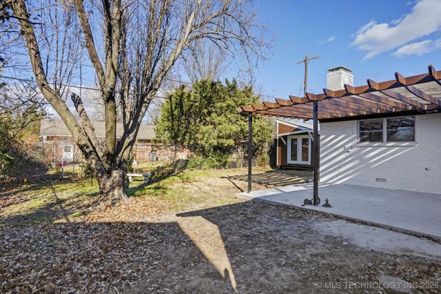 6759 E 26th Court, Tulsa, OK 74129