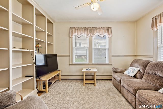 90 Harvard Avenue, Meriden, CT 06451