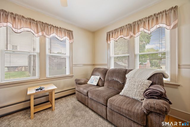 90 Harvard Avenue, Meriden, CT 06451