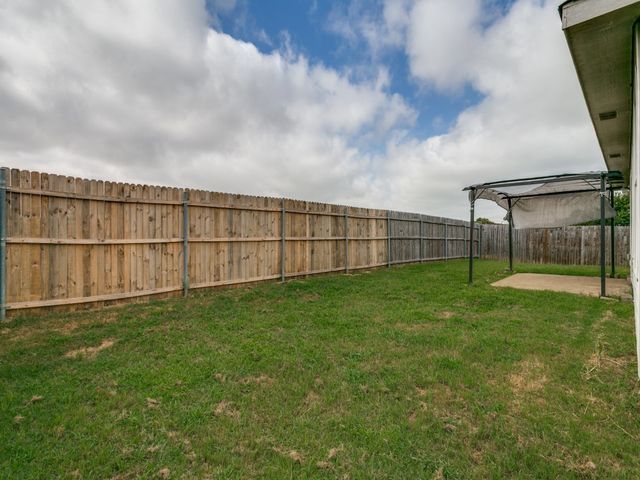 1221 Krista Drive, Burleson, TX 76028